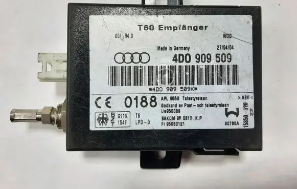 Audi A6 S6 C5 4B Auxiliary heating control unit/module 4D0909509