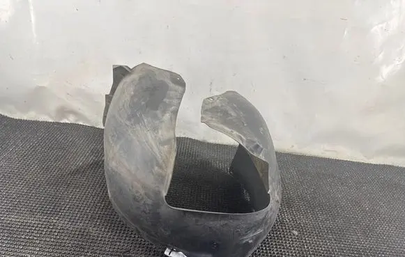 Volkswagen PASSAT B7 Front wheel arch liner splash guards 3AA805978