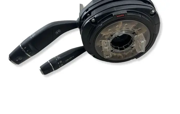 Mercedes-Benz CLA C117 X117 W117 Wiper turn signal indicator stalk/switch A2469003914