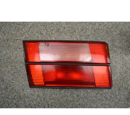 BMW 5 E34 Tailgate rear/tail lights 83515610