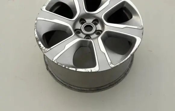 Rover Land Rover R21 alloy rim 