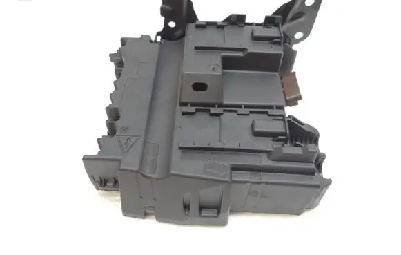 Opel Grandland X Fuse box set 9820081580