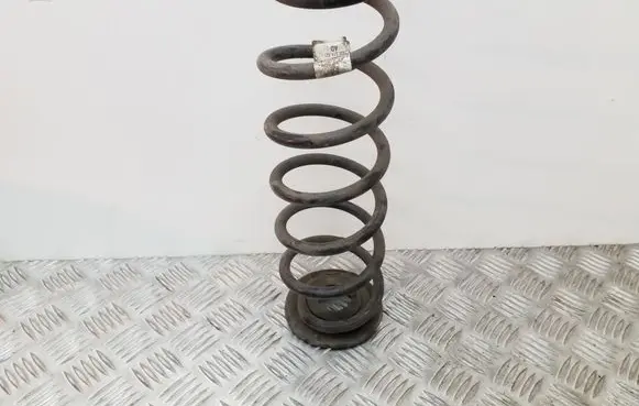 Skoda Octavia Mk3 (5E) Rear coil spring 5Q0511121AD 5Q0512149A