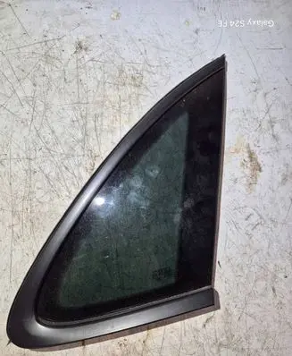 Porsche Macan (95B) Rear side window 95B845298GF