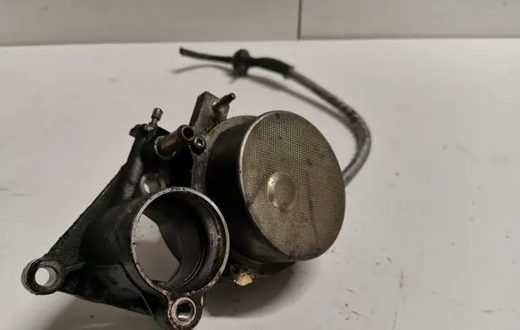 Jaguar X-Type Vacuum pump 72245410C
