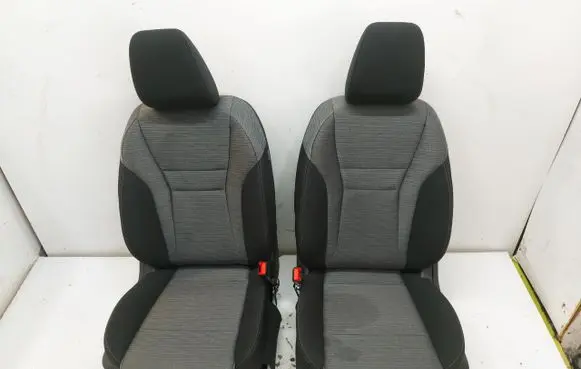 Seat set