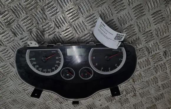 Hyundai Santa Fe Speedometer (instrument cluster) 77962030