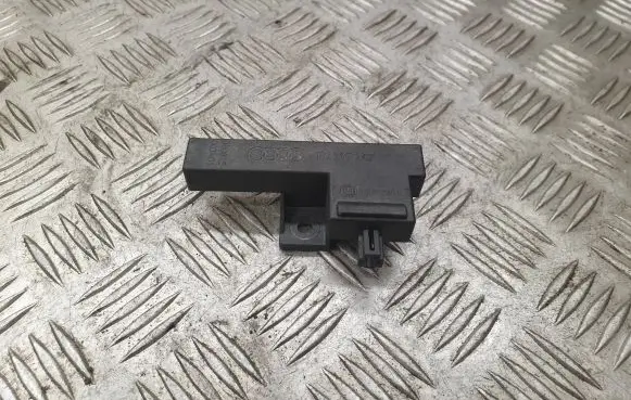 Interior comfort aerial antenna