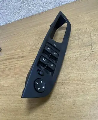 BMW X5 E70 A set of switches 921804304 D9190