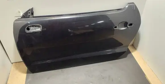 Door (2 Door Coupe)