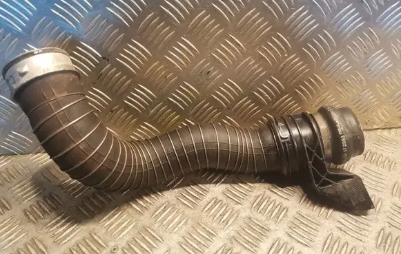 Mercedes-Benz CLK A209 C209 Intercooler hose/pipe