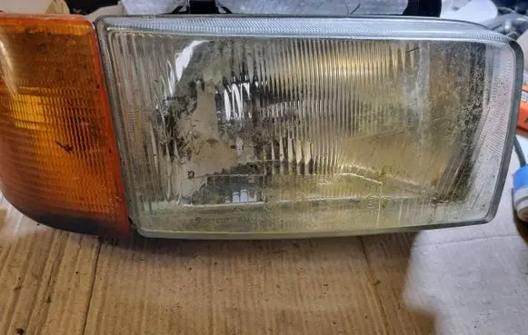 Volkswagen Transporter - Caravelle T4 Front indicator light 701953050B