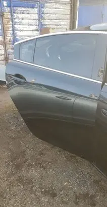 Mazda 6 Rear door