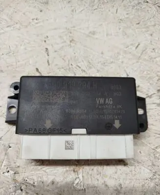 Volkswagen PASSAT B8 Parking PDC control unit/module 5Q0919294H 5Q0819294A