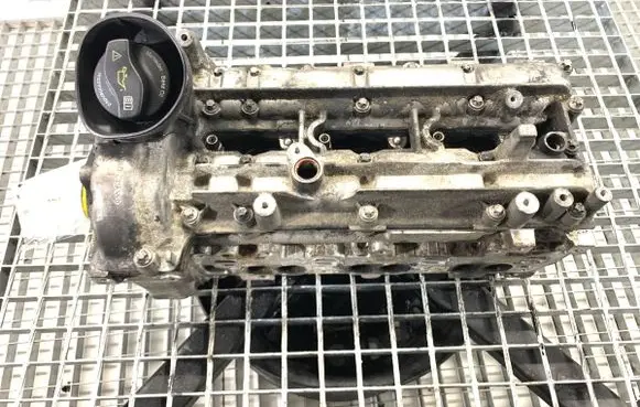 Mercedes-Benz CLS C218 X218 Engine head A6420104206