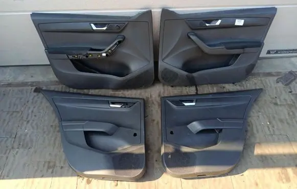 Skoda Fabia Mk3 (NJ) Other front door trim element 