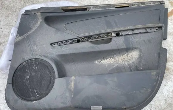 Mercedes-Benz ML W164 Front door card panel trim A1647201470