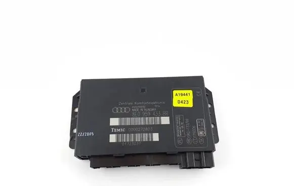Audi A4 S4 B7 8E 8H Comfort/convenience module 8E0959433BR 8E0959433 00002728D3