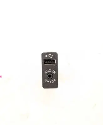 USB socket connector