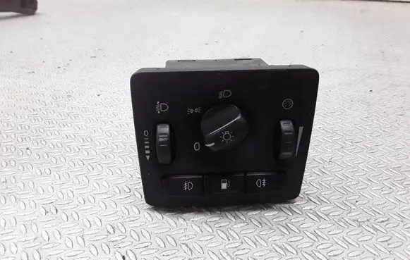 Volvo V50 Light switch 30739300