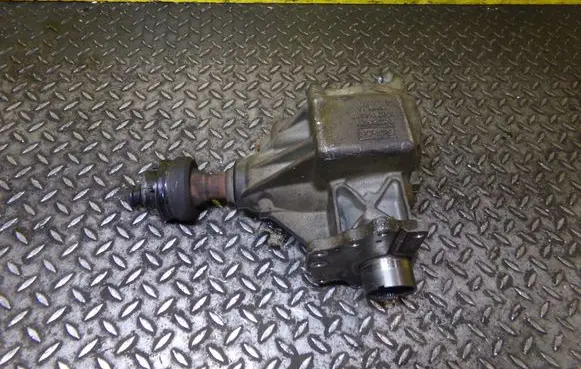 Land Rover Freelander 2 - LR2 Gearbox transfer box case 7527111200 1HTS21