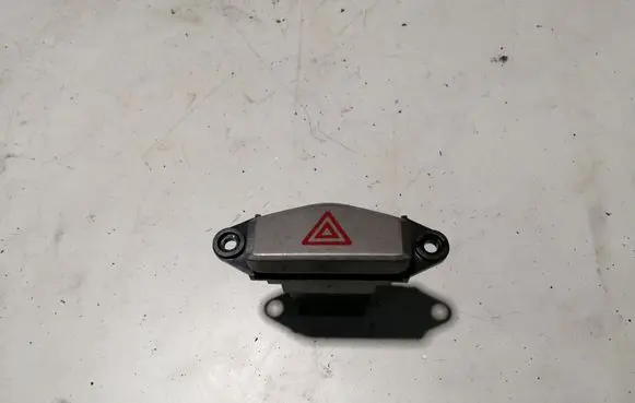 KIA Carens I Hazard light switch