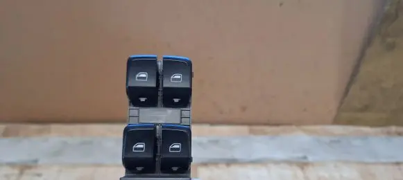 Audi Q5 SQ5 Electric window control switch