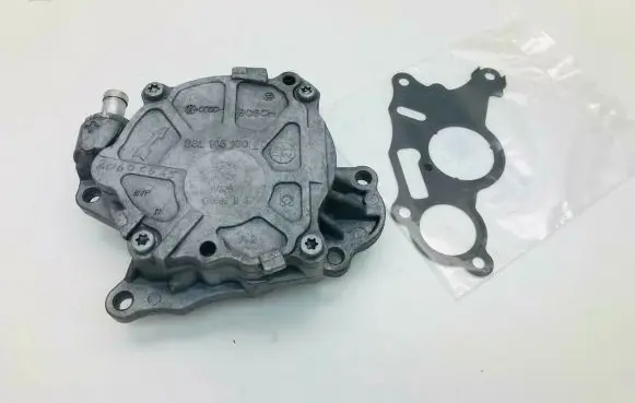 Volkswagen Beetle A5 Vacuum pump 03L145100C