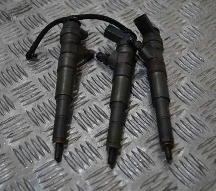 Fuel injectors set