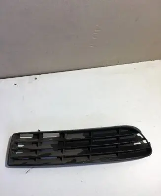 Audi A6 S6 C4 4A Front fog light trim/grill 4A0807346A