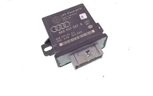 Audi A5 8T 8F Light module LCM 8K0907357B
