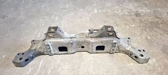 Opel Insignia B Rear subframe 