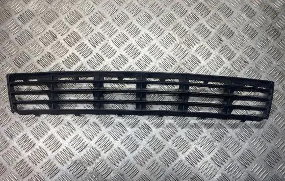 Audi A4 S4 B5 8D Front bumper lower grill 8D0807683AA