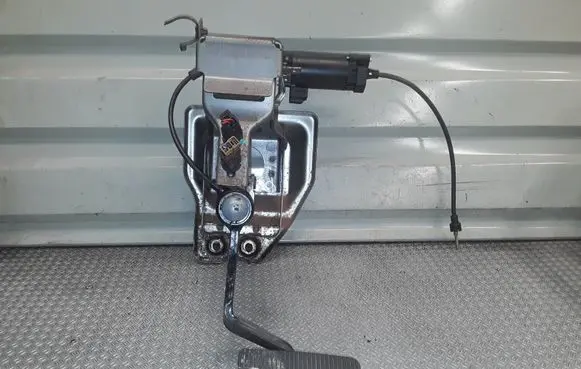 Nissan Murano Z50 Brake pedal 46501CB815