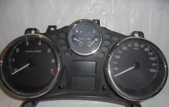 Peugeot 207 Speedometer (instrument cluster) 9666132680