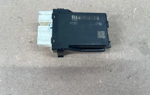 Mercedes-Benz GLE W167 Trunk lid opening control unit A1679003320