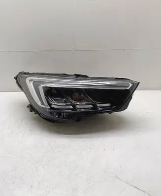 Opel Crossland X Headlight/headlamp YQ00351180