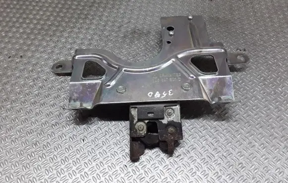 Volkswagen Phaeton Tailgate/trunk/boot lock/catch/latch 3D5827501D