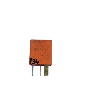 Toyota Avensis T250 Other relay 9008087012 0332207312