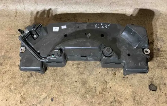 Audi A8 S8 D4 4H AdBlue liquid reservoir 4H0131873C
