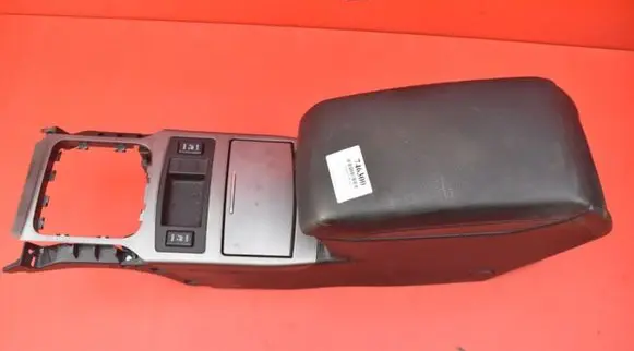 Subaru Outback Center console 92113AJ000