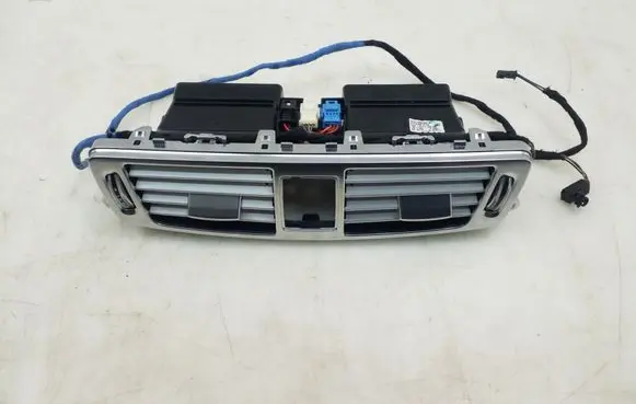 Mercedes-Benz CLS C218 X218 Dash center air vent grill A2188300754
