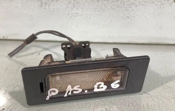 Volkswagen PASSAT B6 Number plate light