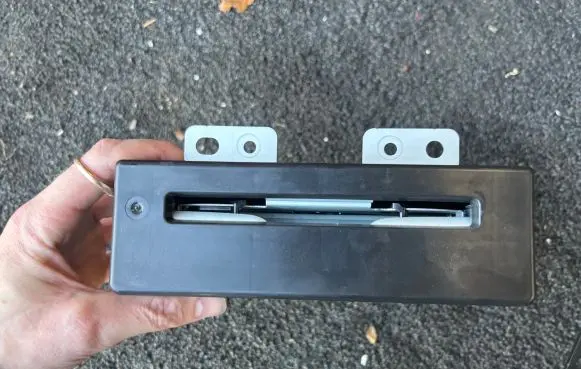 CD/DVD changer