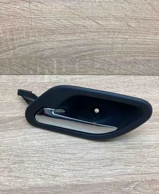 BMW 5 E39 Front door interior handle 8125513 LEFTFRONT