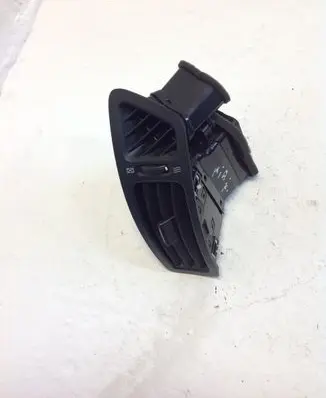 KIA Ceed Dash center air vent grill 974801H000