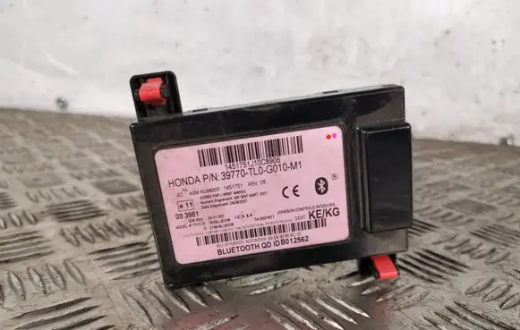 Honda Accord Bluetooth control unit module 39770TL0G010M1