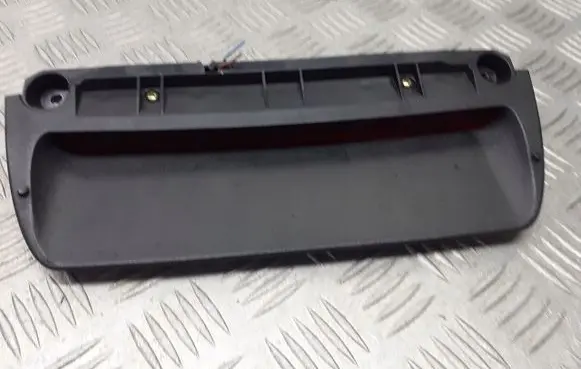 Citroen C5 Third/center stoplight