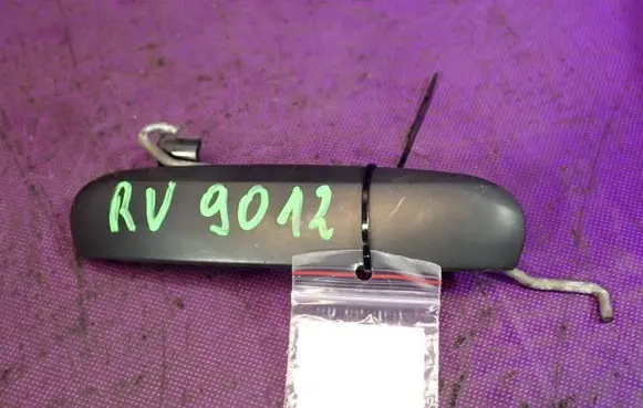 Mitsubishi Colt Front door exterior handle