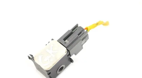Hyundai Santa Fe Airbag deployment crash/impact sensor 959202B000